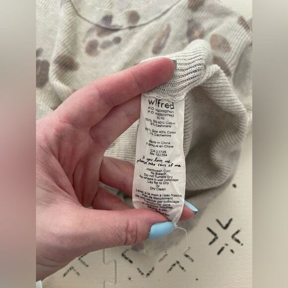 Aritzia Wilfred Balzac Sweater - Silk‎ and Cashmere Knit XXS - Picture 6 of 7